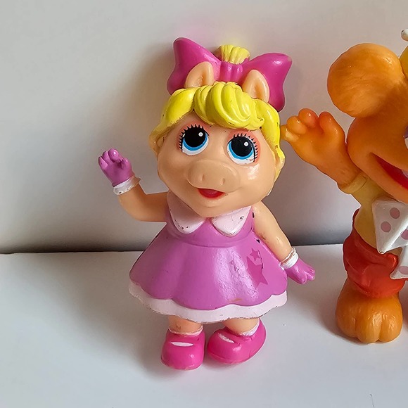 Miss Piggy and Fozzy Disney Jr Muppet Babies Muppet Characters Just Play 2019 - Picture 3 of 7